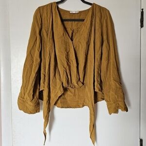 Blu pepper Day to Day boho yellow front low tie V-neck blouse Size L